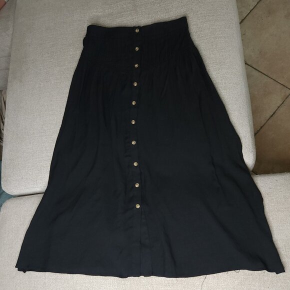 Black Long Skirt - Picture 3 of 4